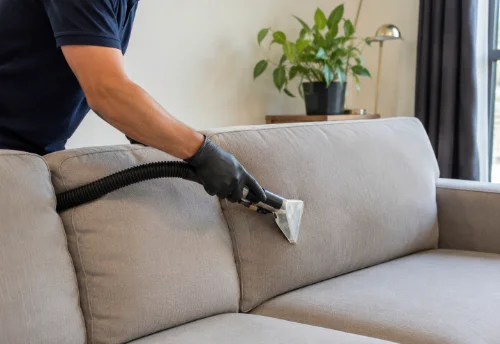 Nettoyage de canapé en profondeur à Bouchet